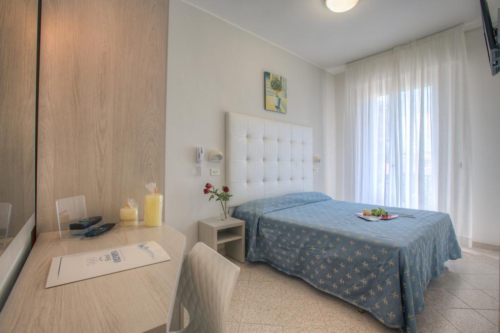 Hotel Olympia ガビッチェ・マーレ 部屋 写真